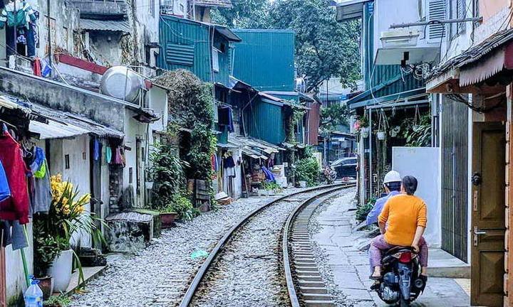 Từ